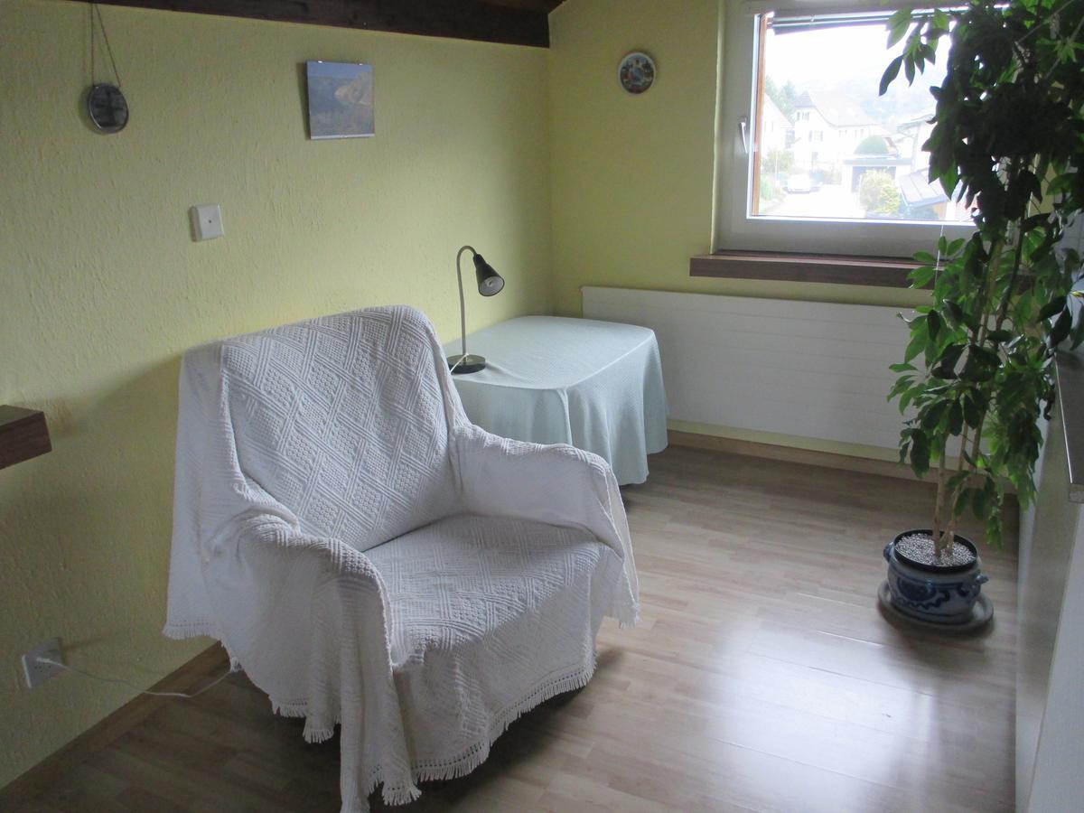 Niederwil Heidis Gastehaus Bed & Breakfast エクステリア 写真