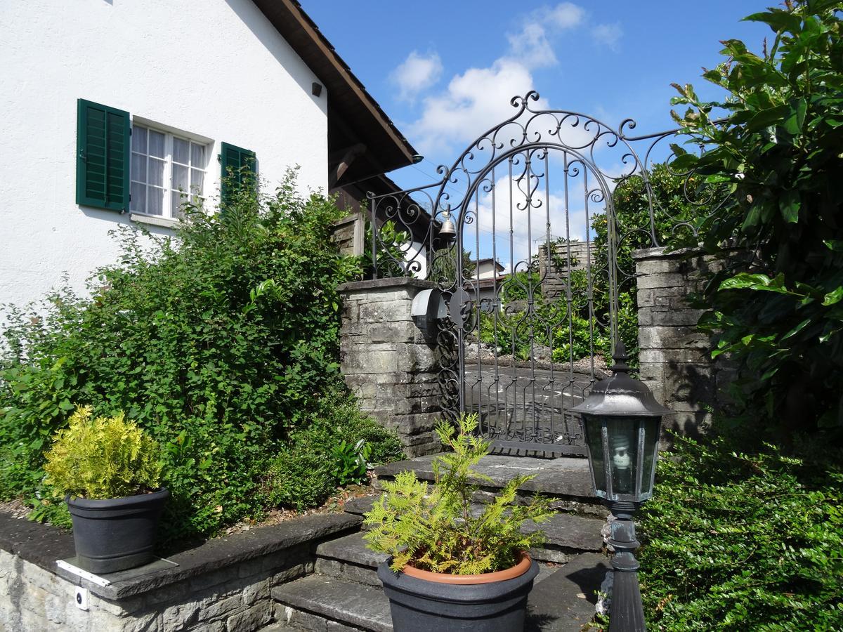 Niederwil Heidis Gastehaus Bed & Breakfast エクステリア 写真