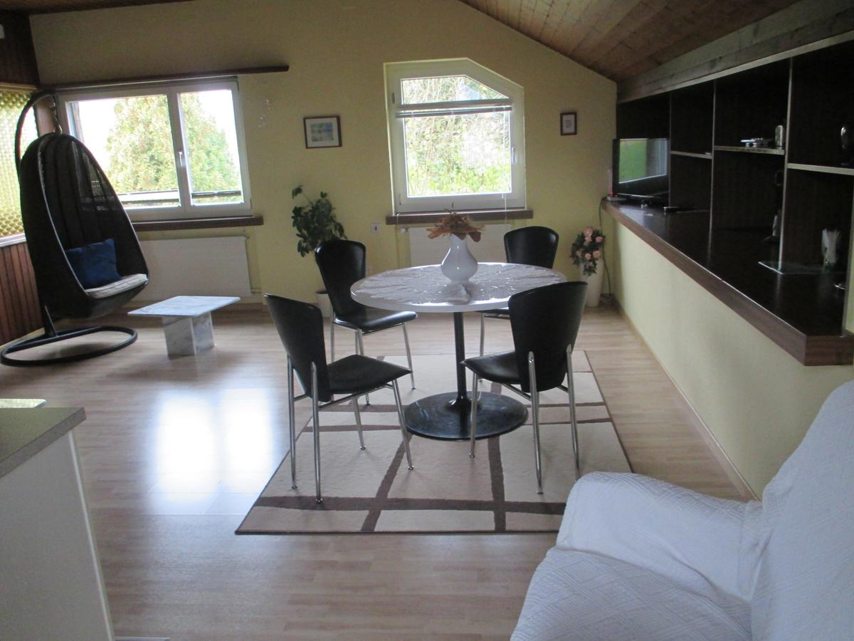 Niederwil Heidis Gastehaus Bed & Breakfast エクステリア 写真