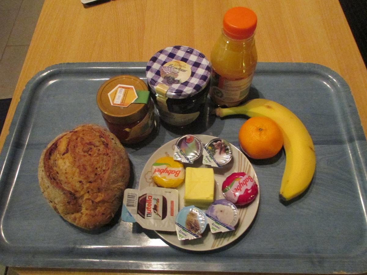 Niederwil Heidis Gastehaus Bed & Breakfast エクステリア 写真